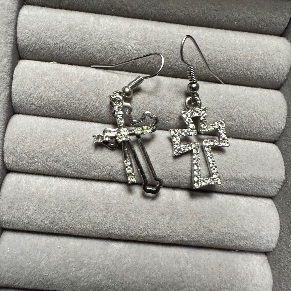 cross earring sets - Picture 4 of 4